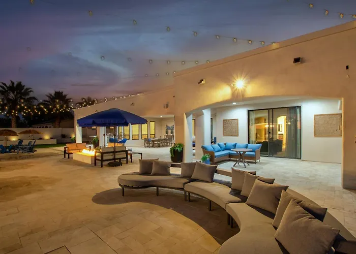 The Grand Oasis - Resort-style Retreat W Sauna Cold Plunge Mini Golf Volleyball Holiday home